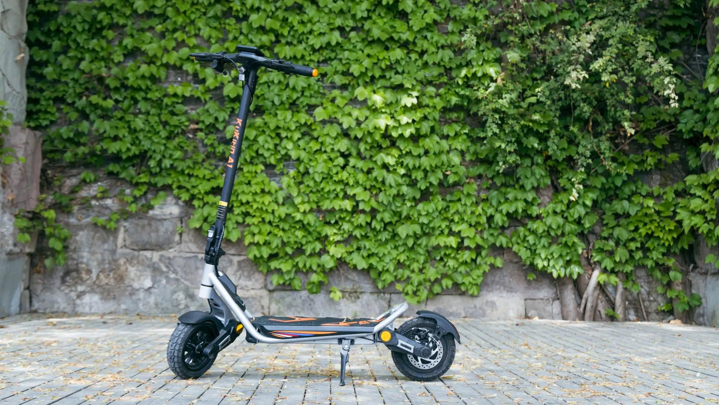 KUKIRIN A1 Klappbarer Elektroroller